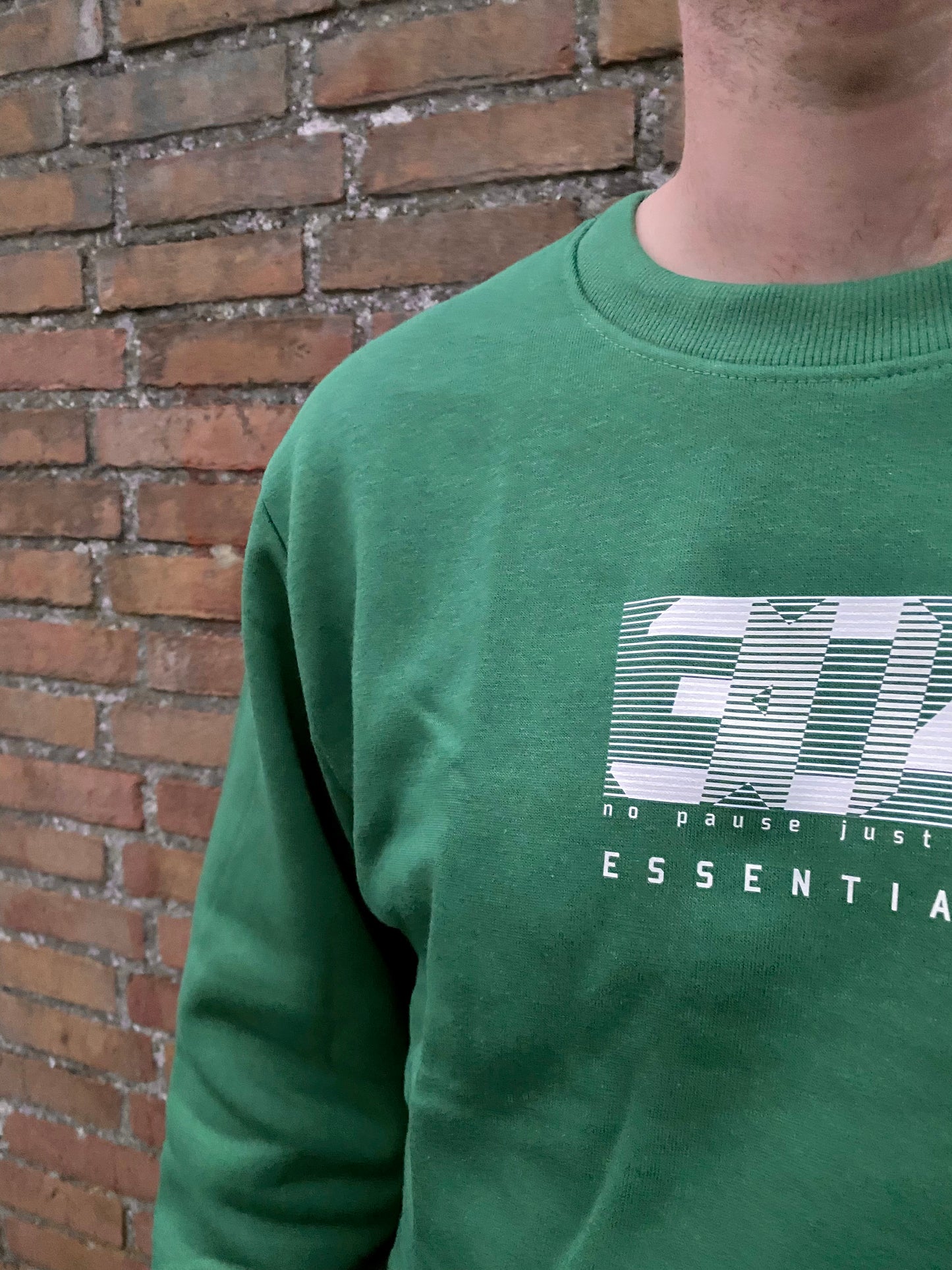 304 Sweater Essentials | MOSS GREEN