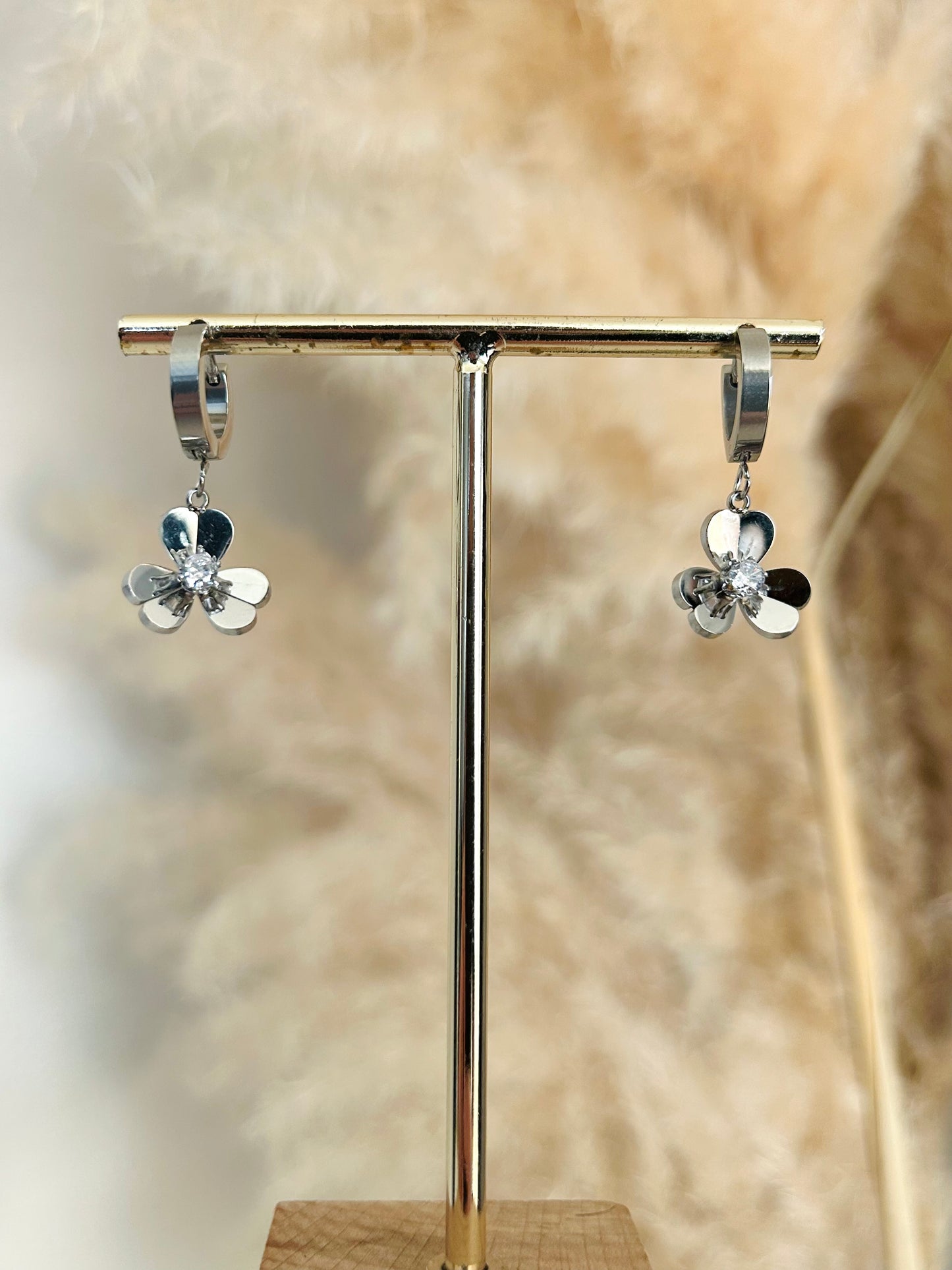 Oorbellen FLOWER DIAMOND | ZILVER