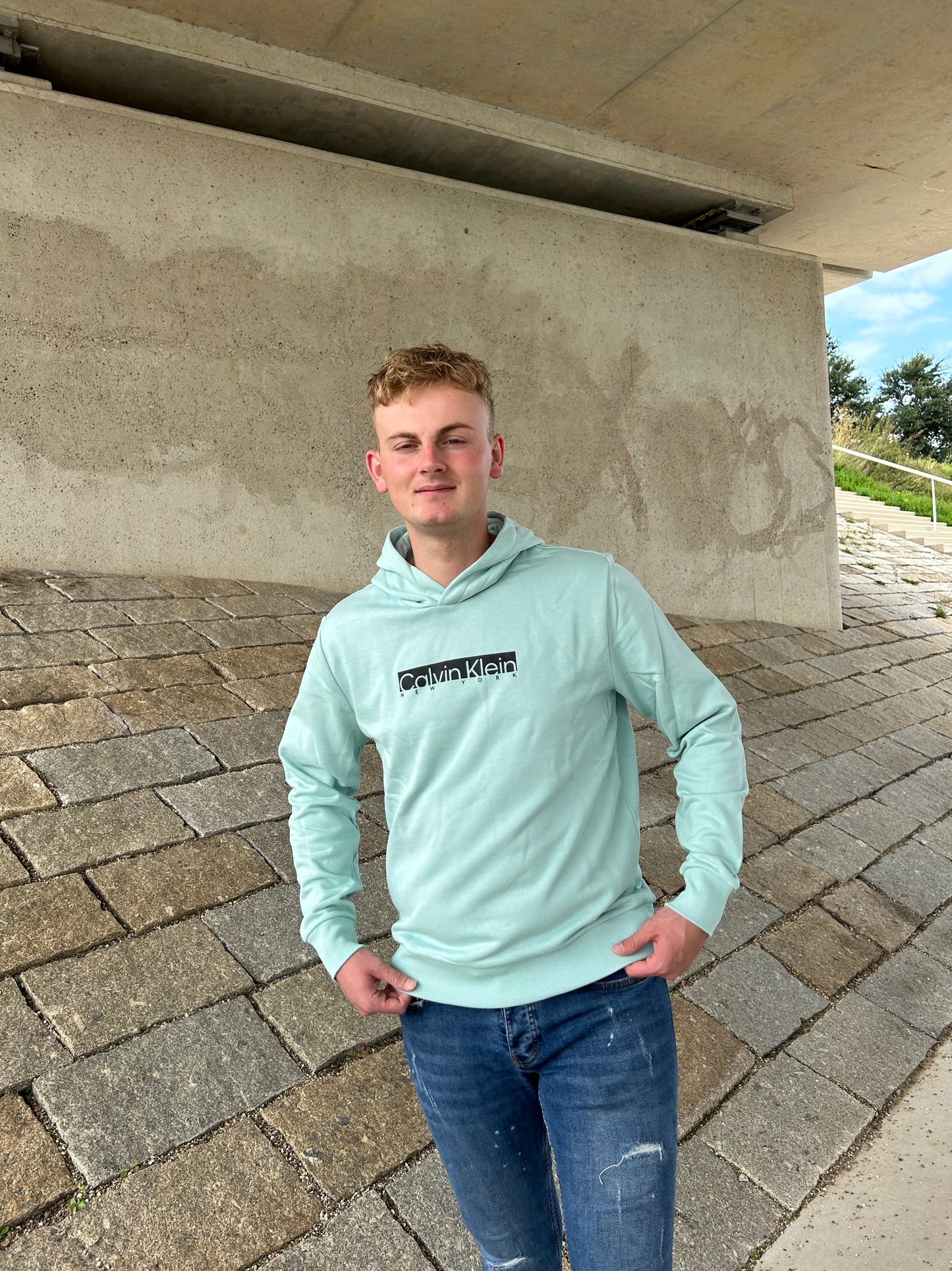 Calvin Klein Hoodie NEW YORK | MINT GREEN