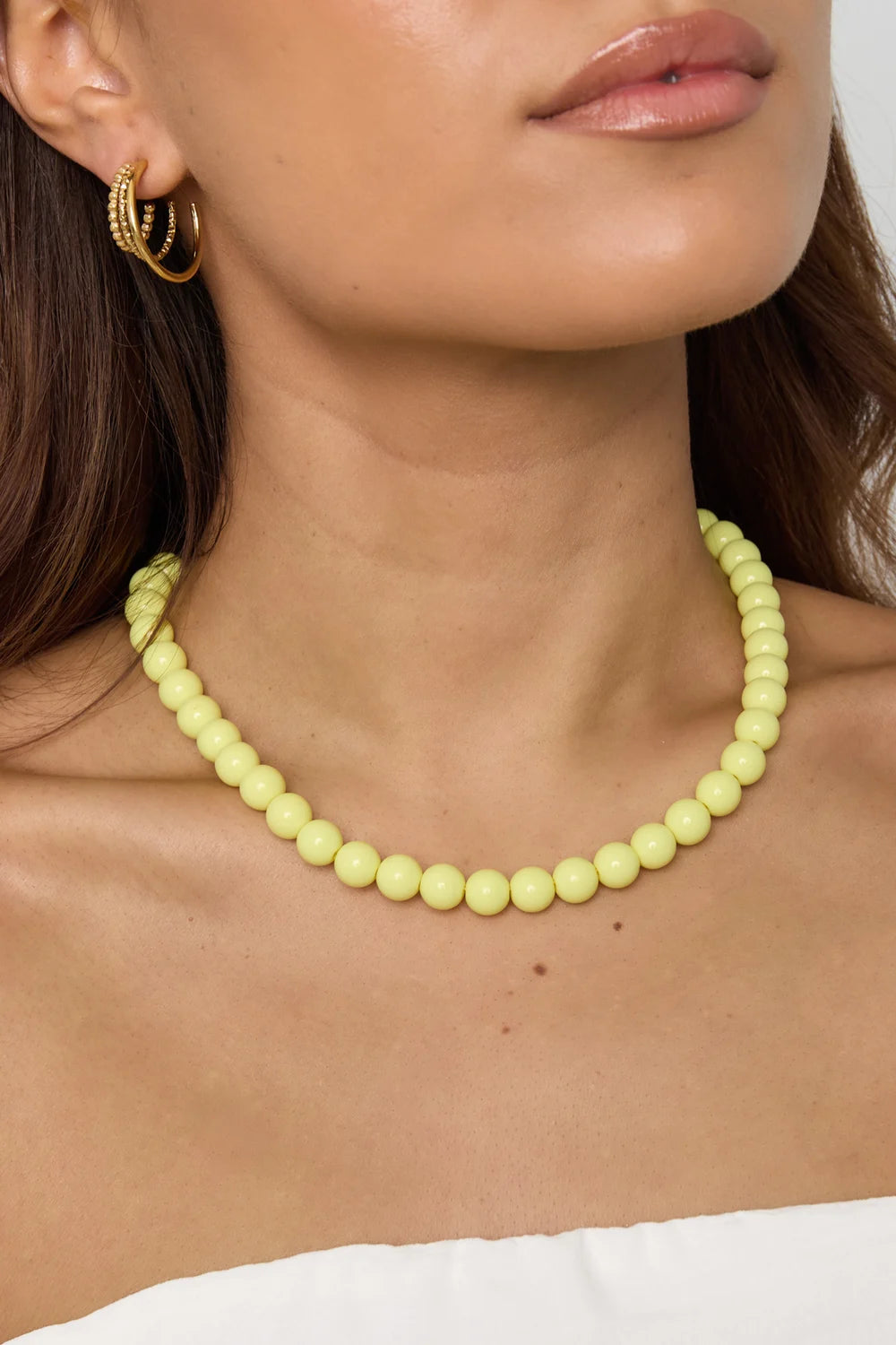Ketting met medium kralen | LICHTGEEL